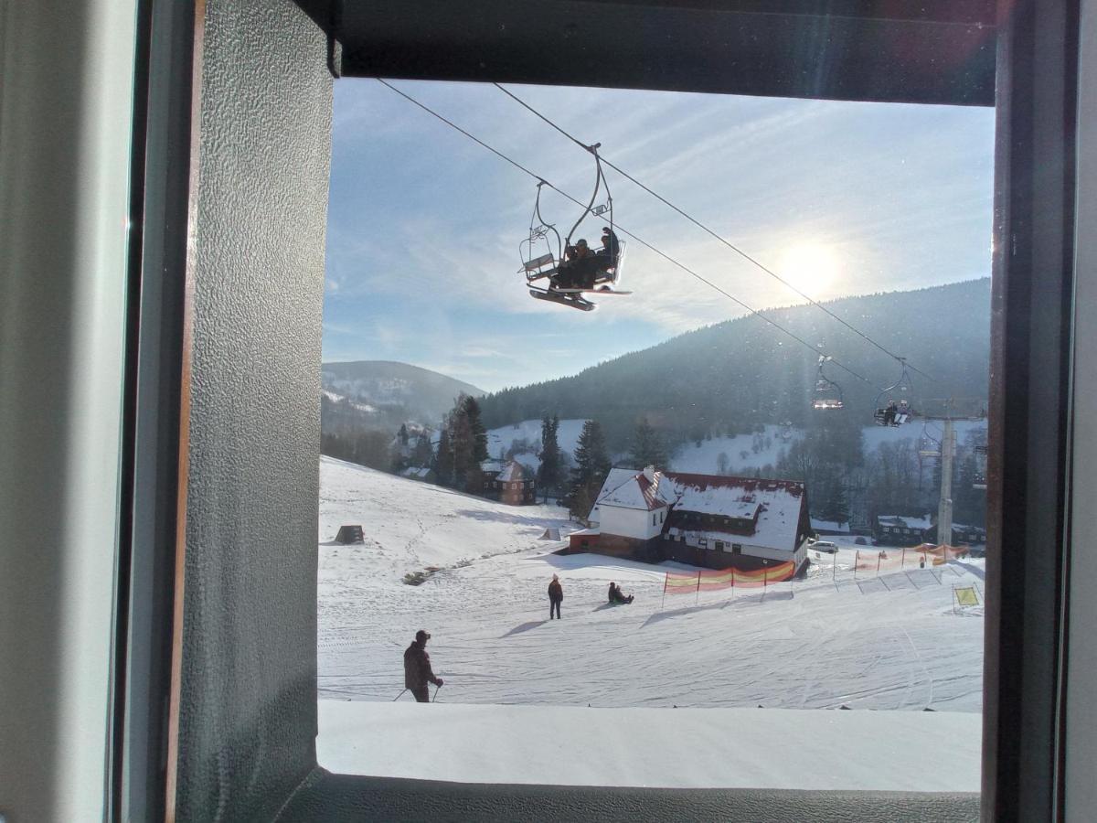 SKI Apartmány Nymburska chata Pec pod Sněžkou Exterior foto